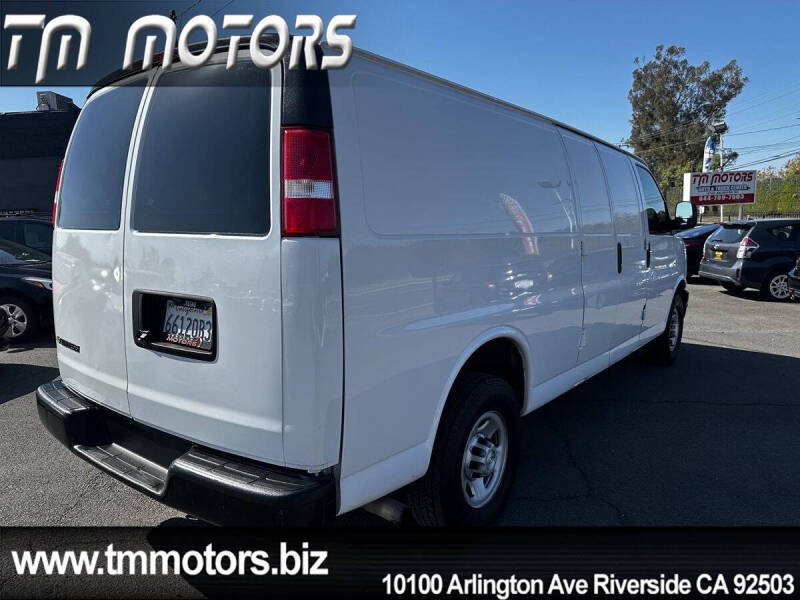 2019 Chevrolet Express 2500