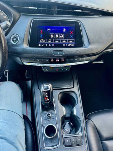 2019 Cadillac XT4 Sport