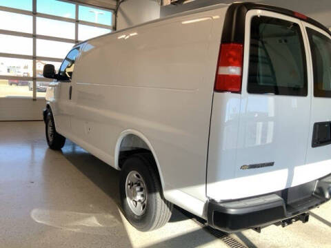 2025 Chevrolet Express 3500