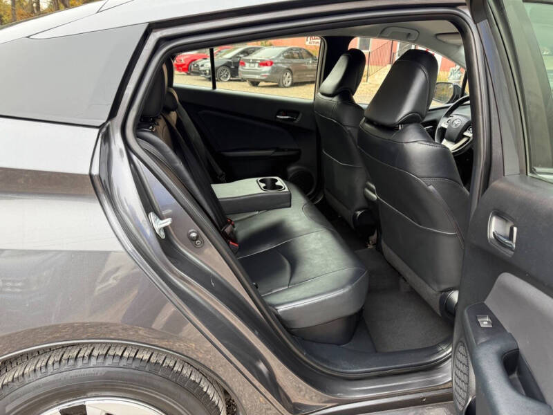 2017 Toyota Prius Four