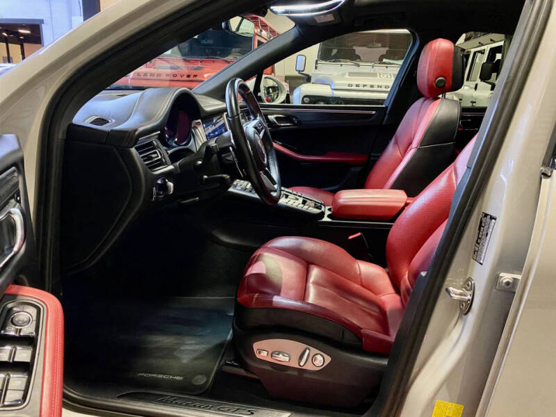 2021 Porsche Macan GTS