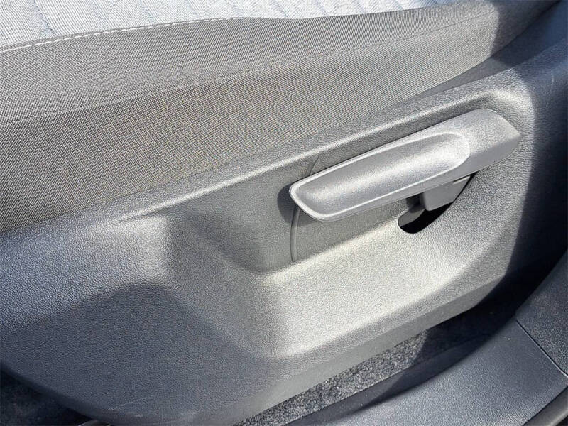 2025 Volkswagen Tiguan S