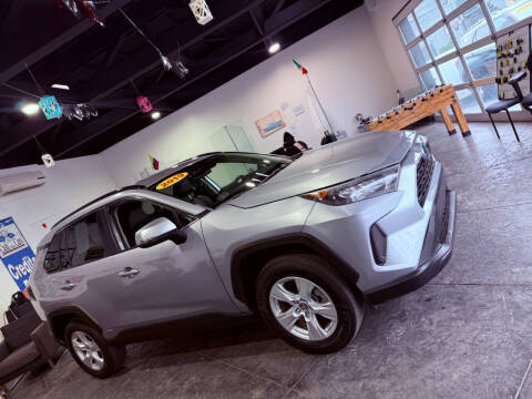 2019 Toyota RAV4 Hybrid LE