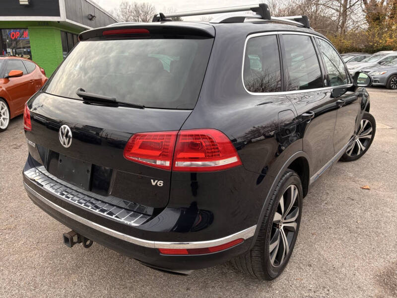 2017 Volkswagen Touareg V6 Wolfsburg