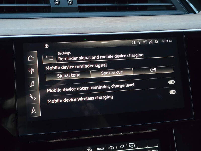 2024 Audi Q8 e-tron quattro Premium Plus