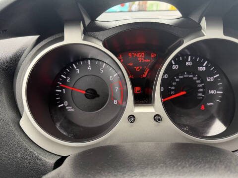 2012 Nissan JUKE SV