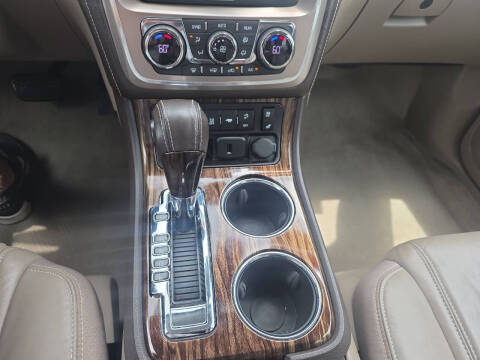 2016 GMC Acadia Denali
