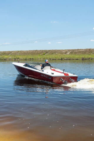1994 Donzi Marine Classic 22