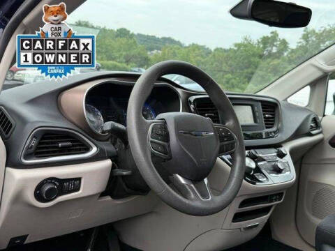 2017 Chrysler Pacifica Touring