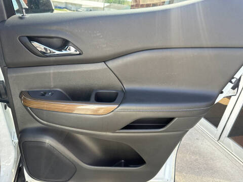 2019 GMC Acadia SLE-2