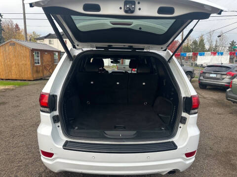 2018 Jeep Grand Cherokee Altitude