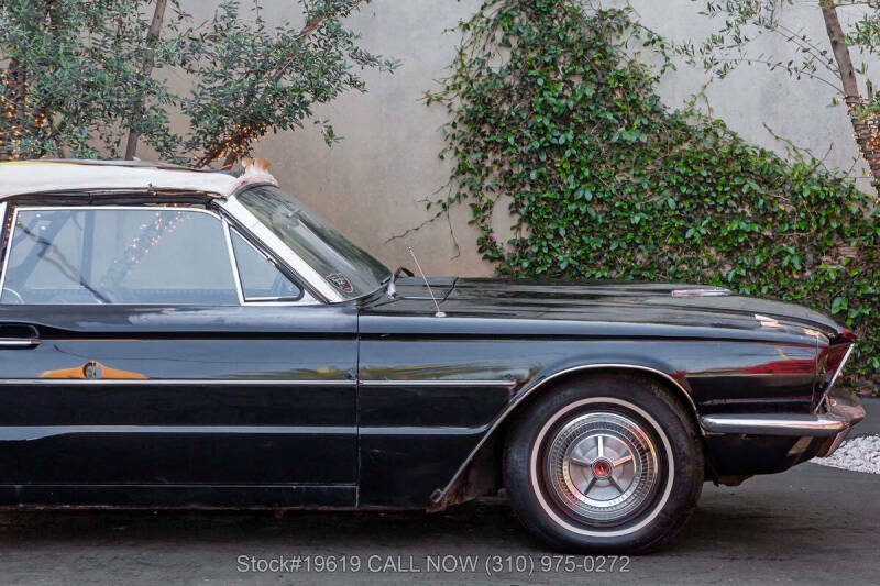 1966 Ford Thunderbird