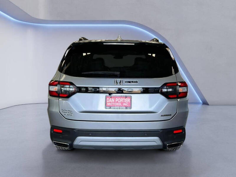 2025 Honda Pilot Touring