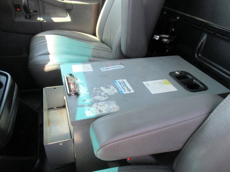 2017 Chevrolet Express 2500