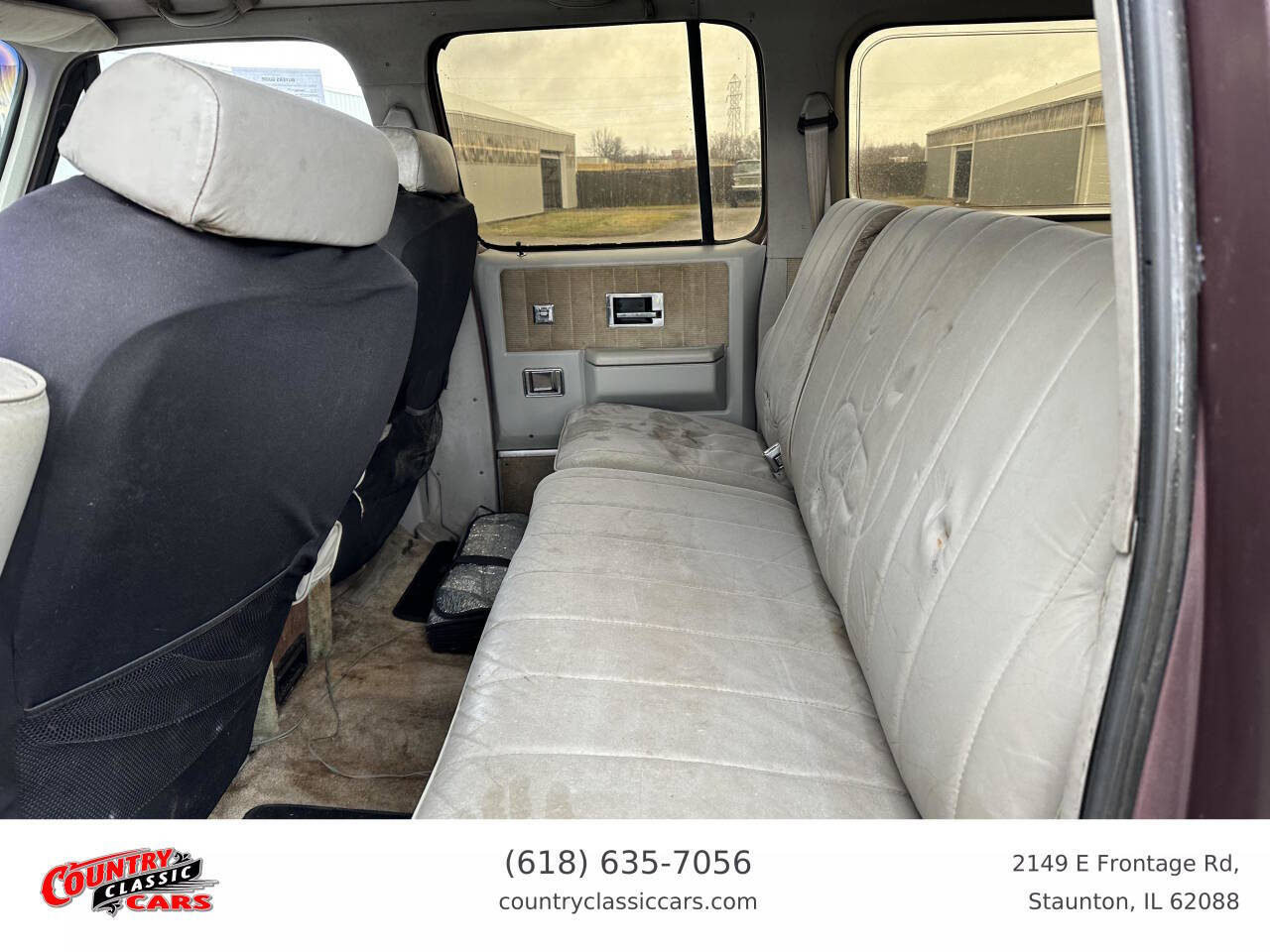 1991 Chevrolet Suburban 26
