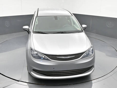 2017 Chrysler Pacifica LX