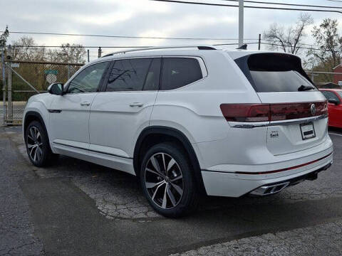 2026 Volkswagen Atlas SEL Premium R-Line 4Motion