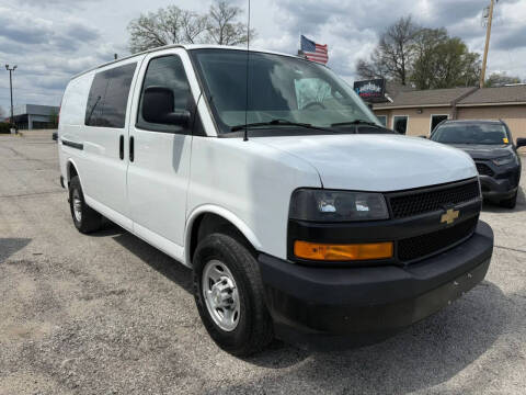 2023 Chevrolet Express 2500