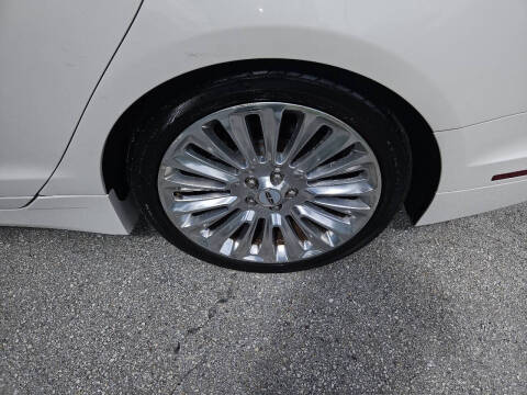 2014 Lincoln MKZ