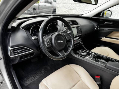 2017 Jaguar XE 35t Premium