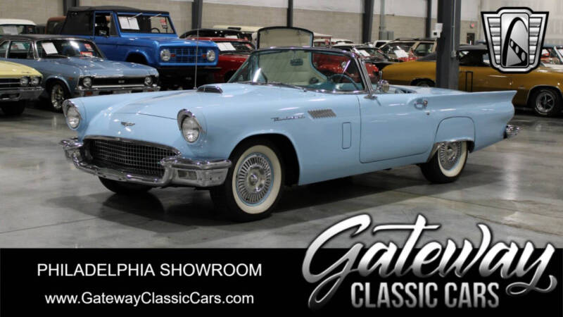 1957 Ford Thunderbird