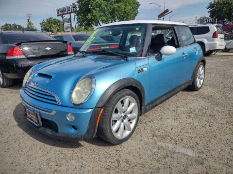 2004 MINI Cooper for sale at Larry's Auto Sales Inc. in Fresno CA