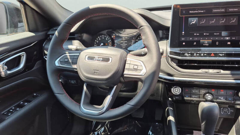 2026 Jeep Compass Trailhawk