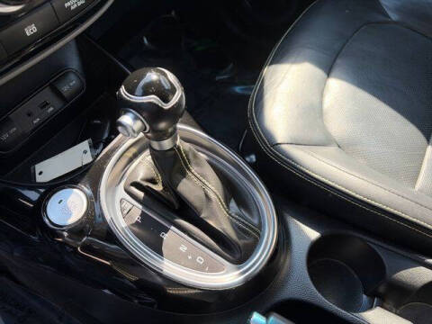 2014 Kia Soul +
