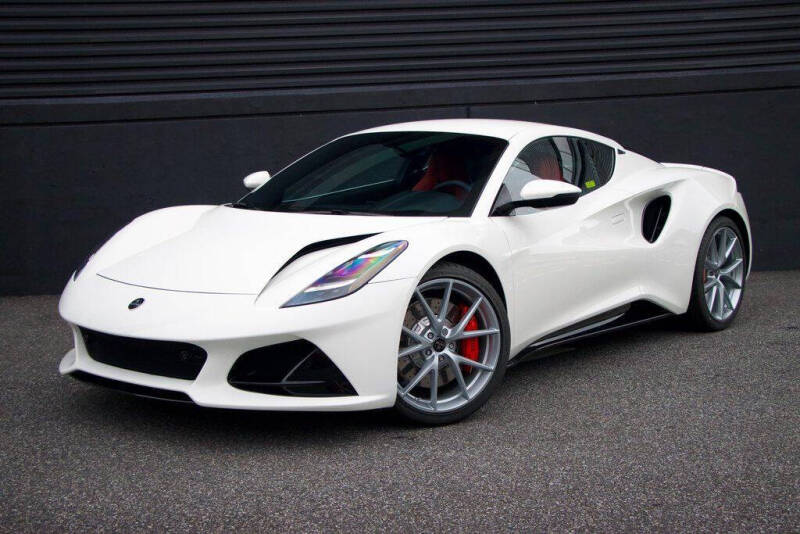 2025 Lotus Emira V6 Base
