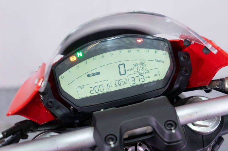2016 Ducati Monster 821 Stripe