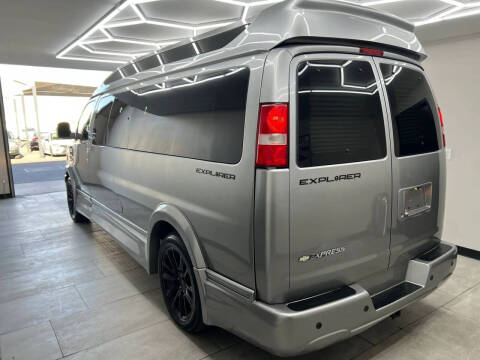 2021 Chevrolet Express LS 3500