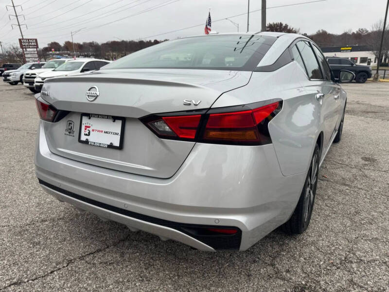 2022 Nissan Altima 2.5 SV