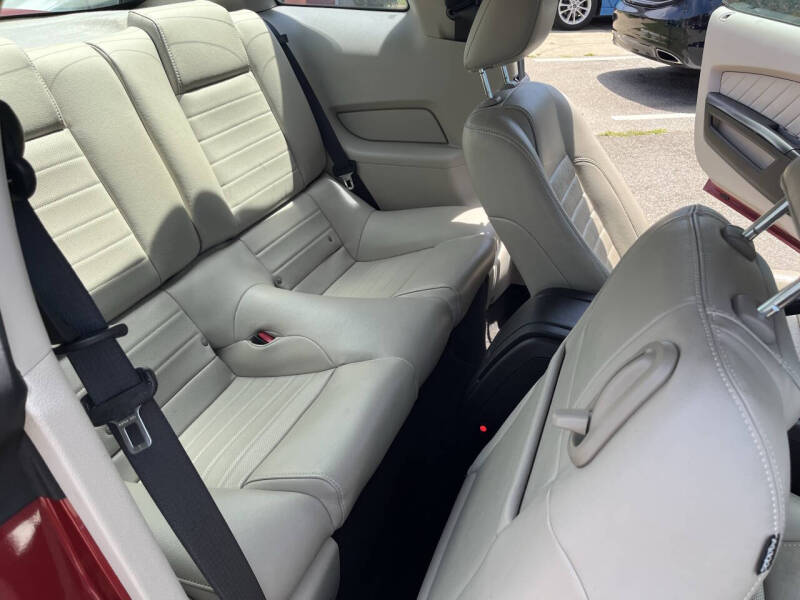 2010 Ford Mustang V6 Premium