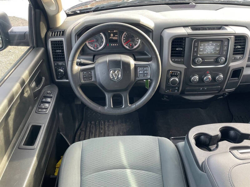 2017 RAM 1500 Express