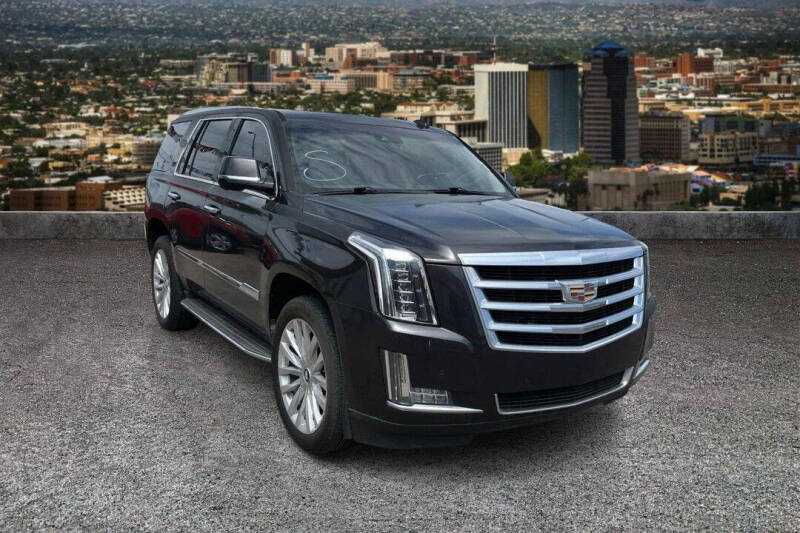 2016 Cadillac Escalade Luxury Collection