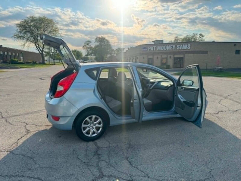 2012 Hyundai Accent GS