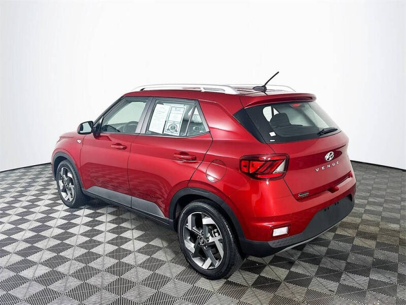 2024 Hyundai Venue SEL