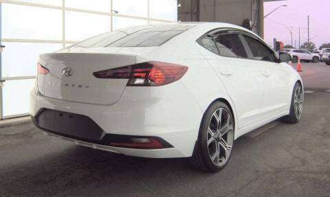 2019 Hyundai Elantra