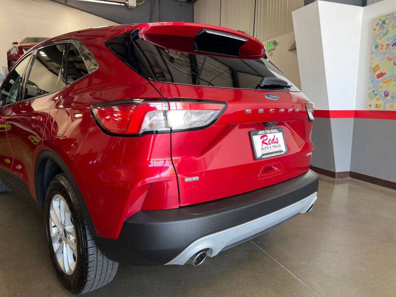 2020 Ford Escape SE