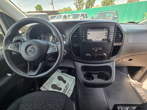 2023 Mercedes-Benz Metris Cargo