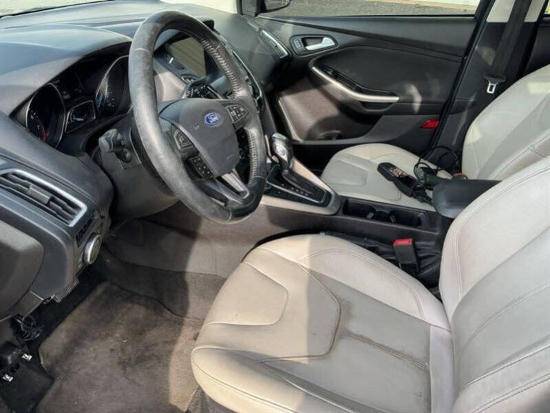 2017 Ford Focus Titanium