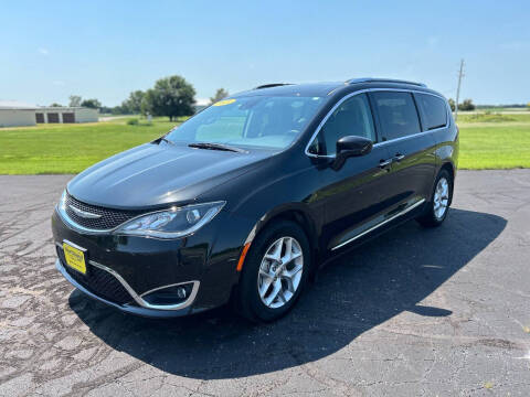 2020 Chrysler Pacifica Touring L Plus