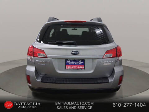 2010 Subaru Outback 2.5i Premium