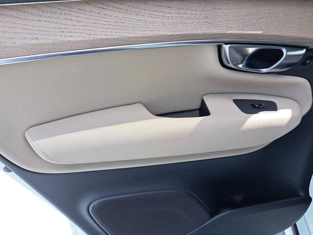 2026 Volvo XC90 B6 Ultra 7P