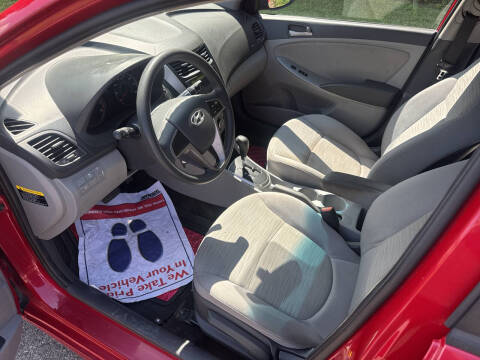 2016 Hyundai Accent SE