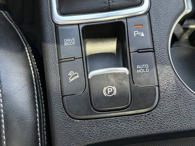 2022 Kia Sportage EX
