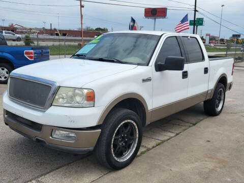 2004 Ford F-150 for sale at JAVY AUTO SALES in Houston TX