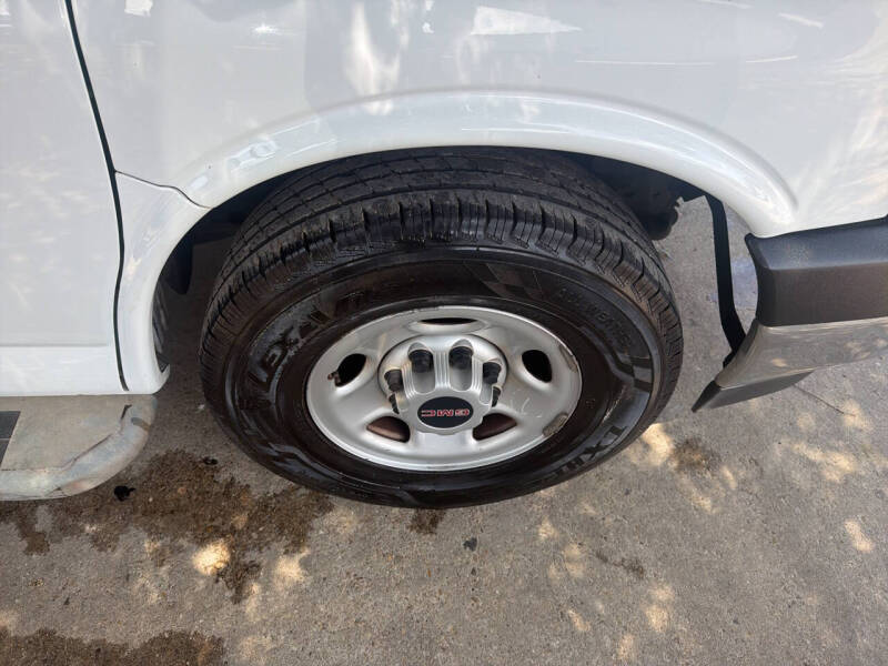 2018 GMC Savana 2500