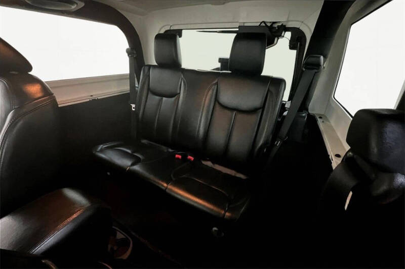 2013 Jeep Wrangler Sahara