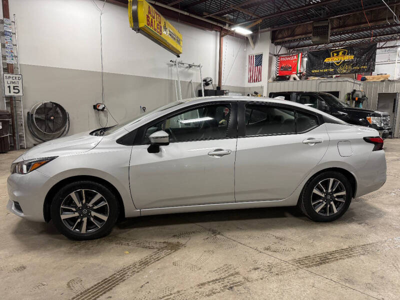 2021 Nissan Versa SV